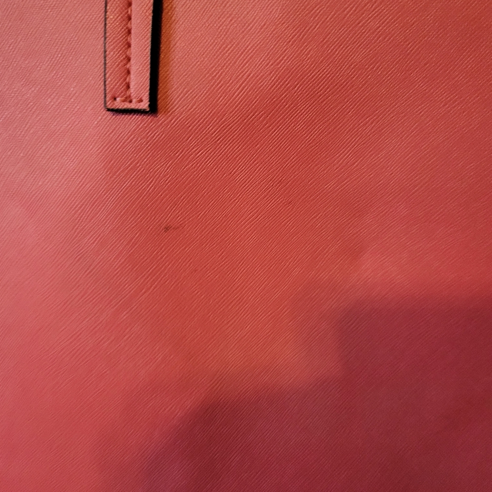 GUESS purse - Picture 4 of 5
